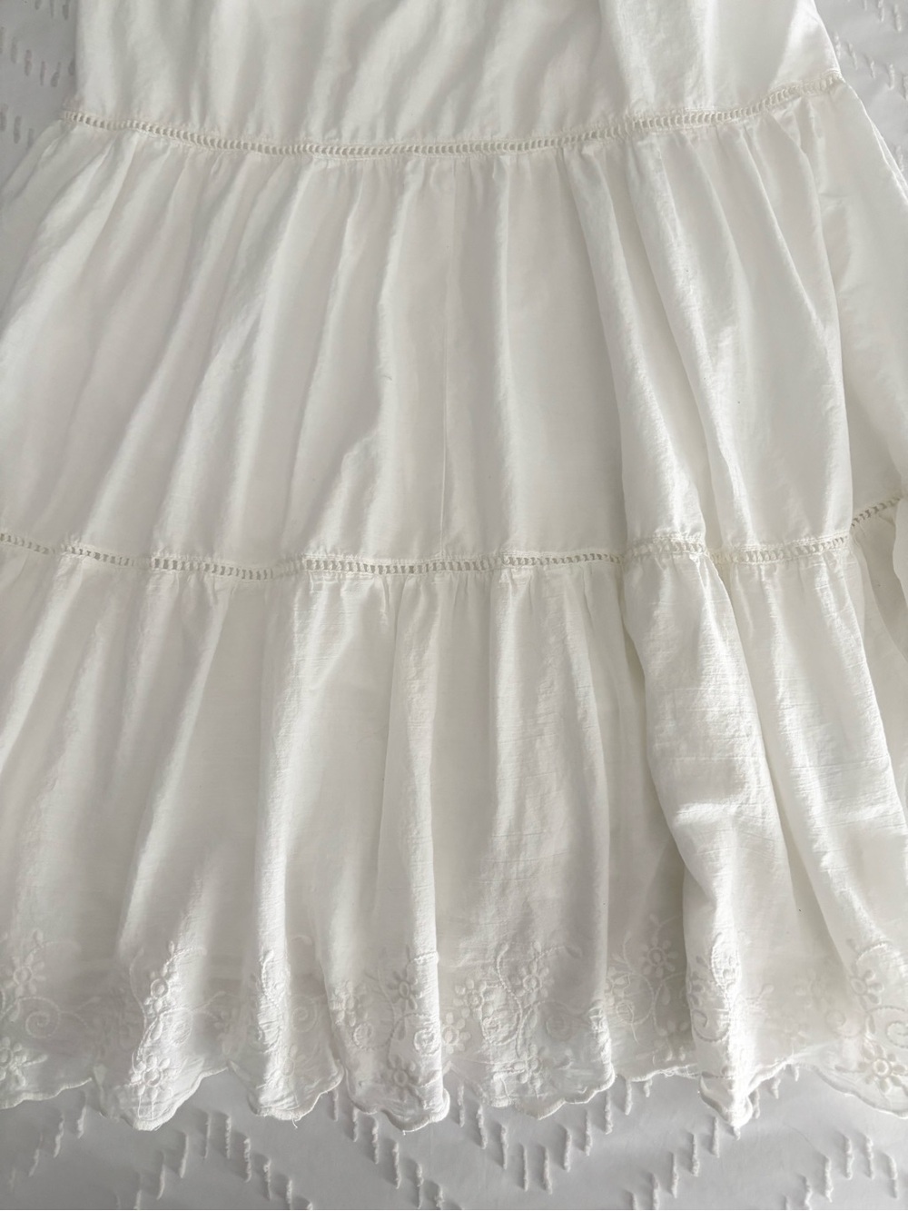 ZARA WHITE PINTUCK COTTON TIERED LIGHTWEIGHT SHOULDER STRAP RUFFLED BOTTOM SZ S - Picture 9 of 9